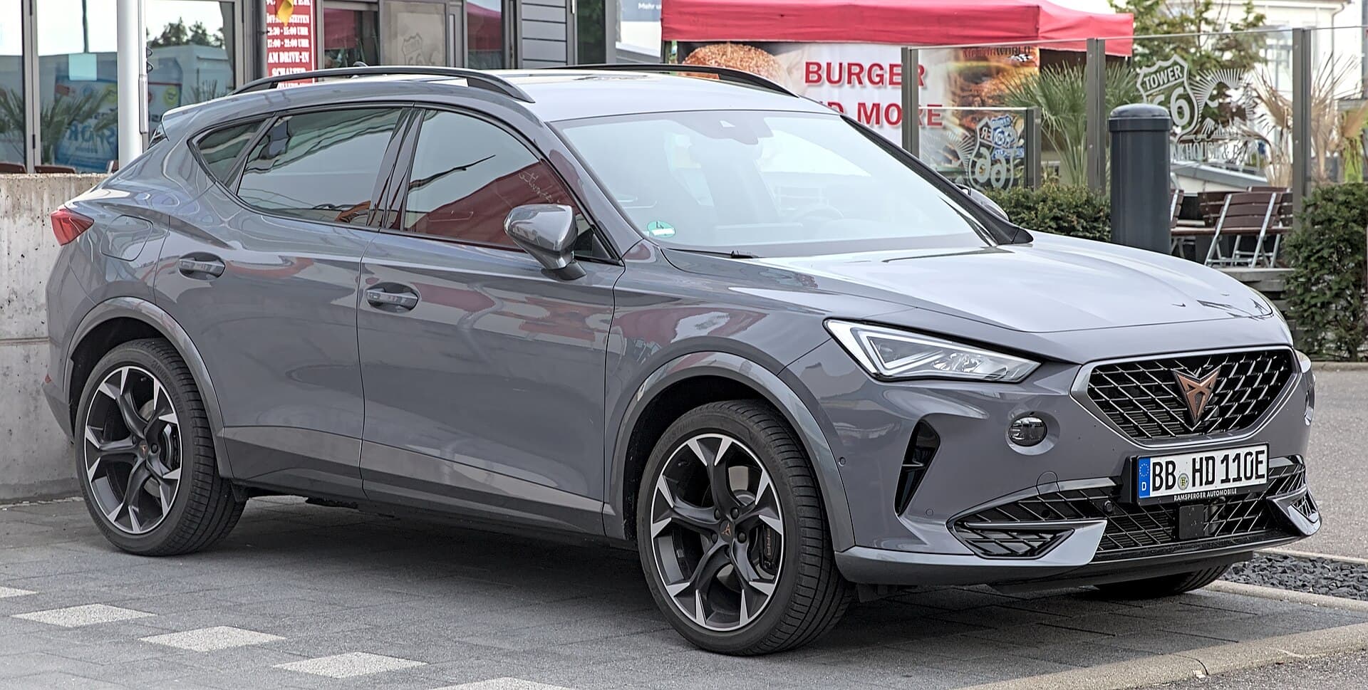 CUPRA Formentor 1.5 TSI in Magnetic Tech Grau