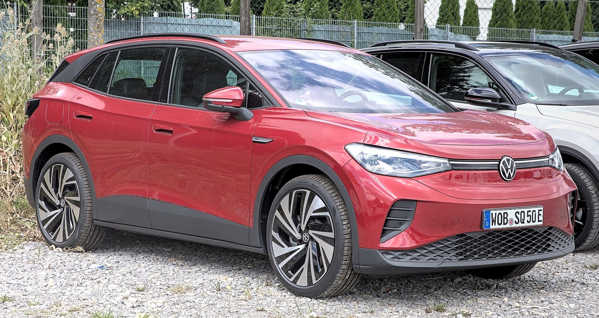 Volkswagen ID.4 Pro in Kings Red Metallic